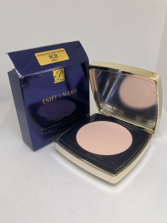 Estee Lauder Other - New ESTEE LAUDER Double Wear Powder Foundation 1C0 shell